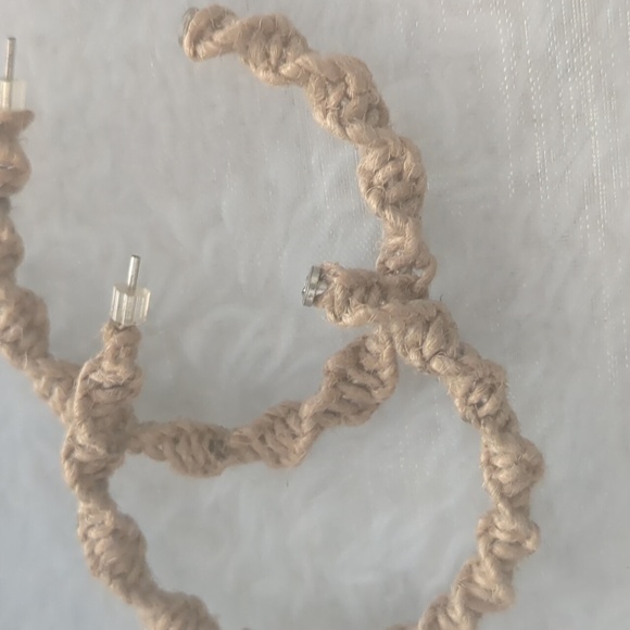 Cute bamboo earrings - Picture 2 of 4